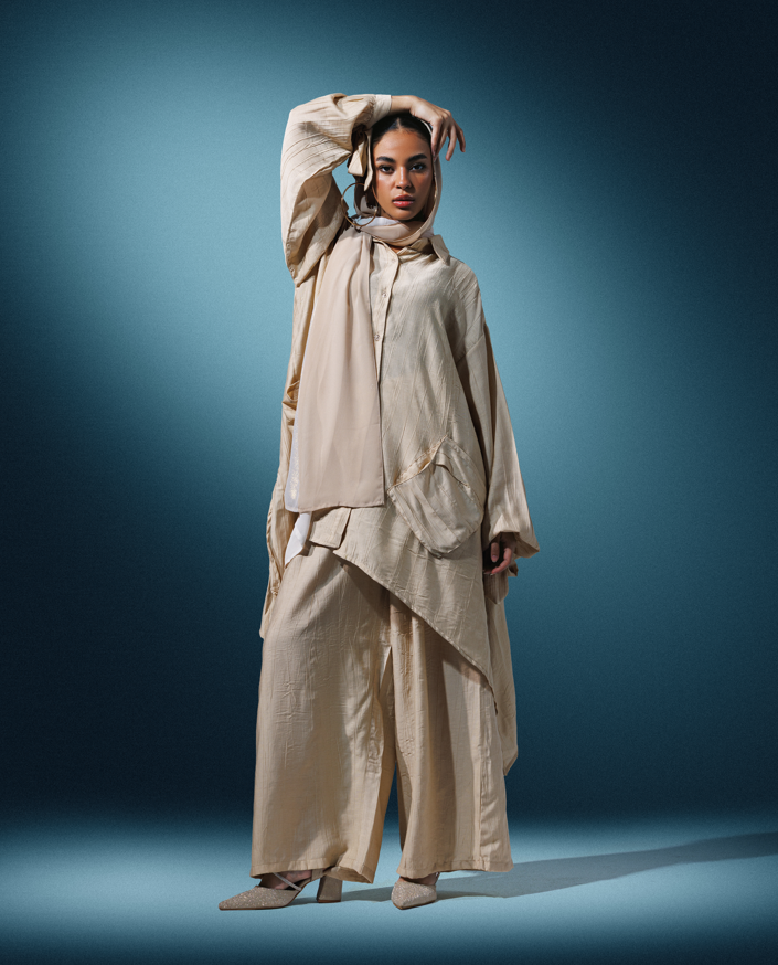 Set in Satin-Like Fabric 1303