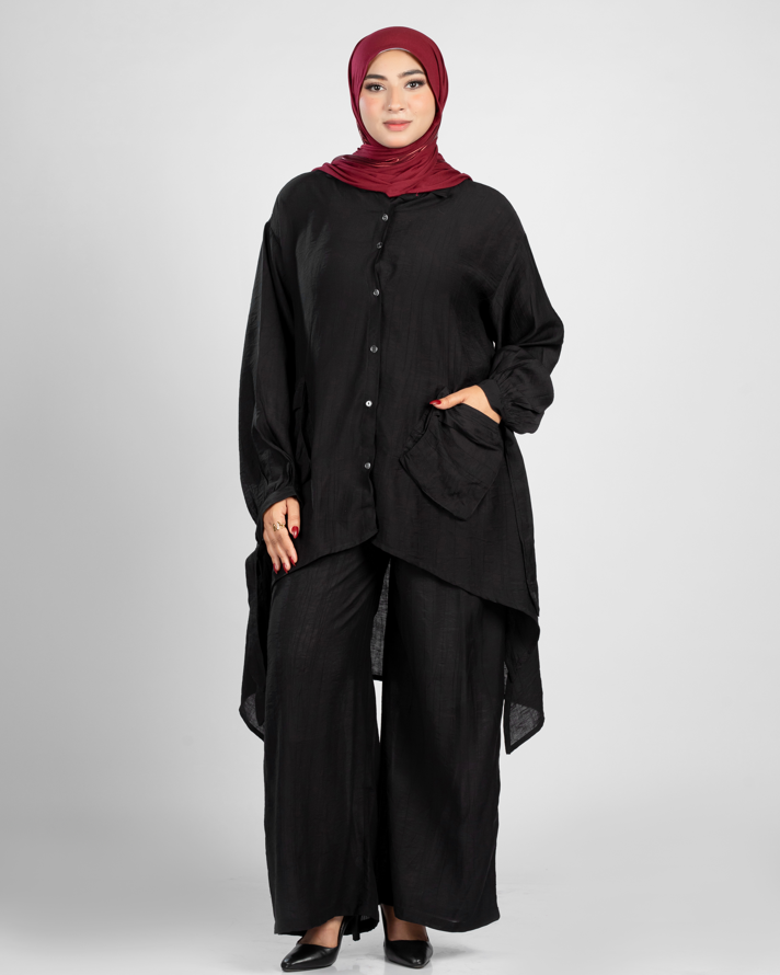 Set in Satin-Like Fabric 1303
