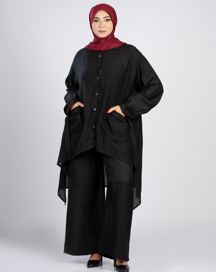 Set in Satin-Like Fabric 1303